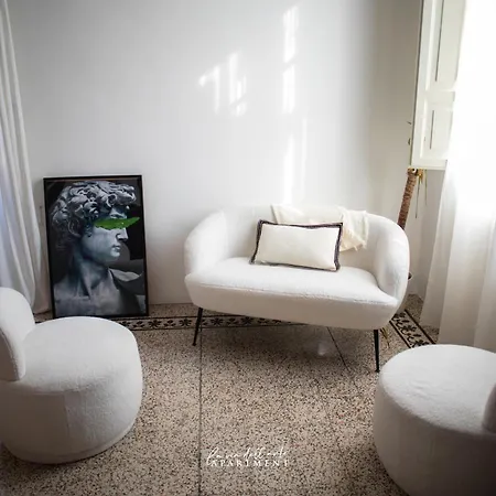 Apartment La Via Dell'arte